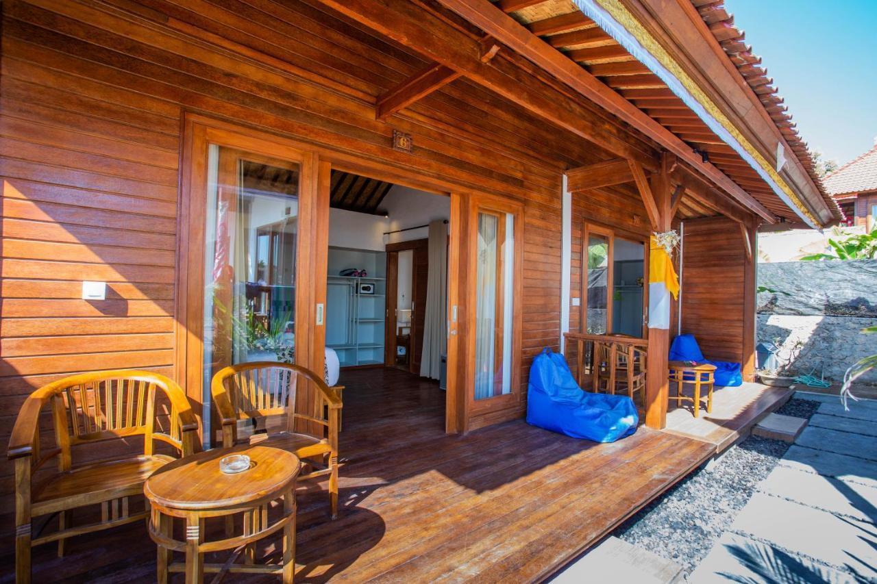 נוסה-למבונגן Nusa Veranda Sunset Villas & Restaurant מראה חיצוני תמונה